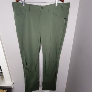 Mountain hardwear mt5 Green  Casual Utility Nylon Blend Pants Waist 42
